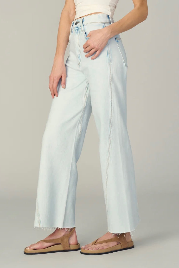 Mia Twisted Denim Reverence