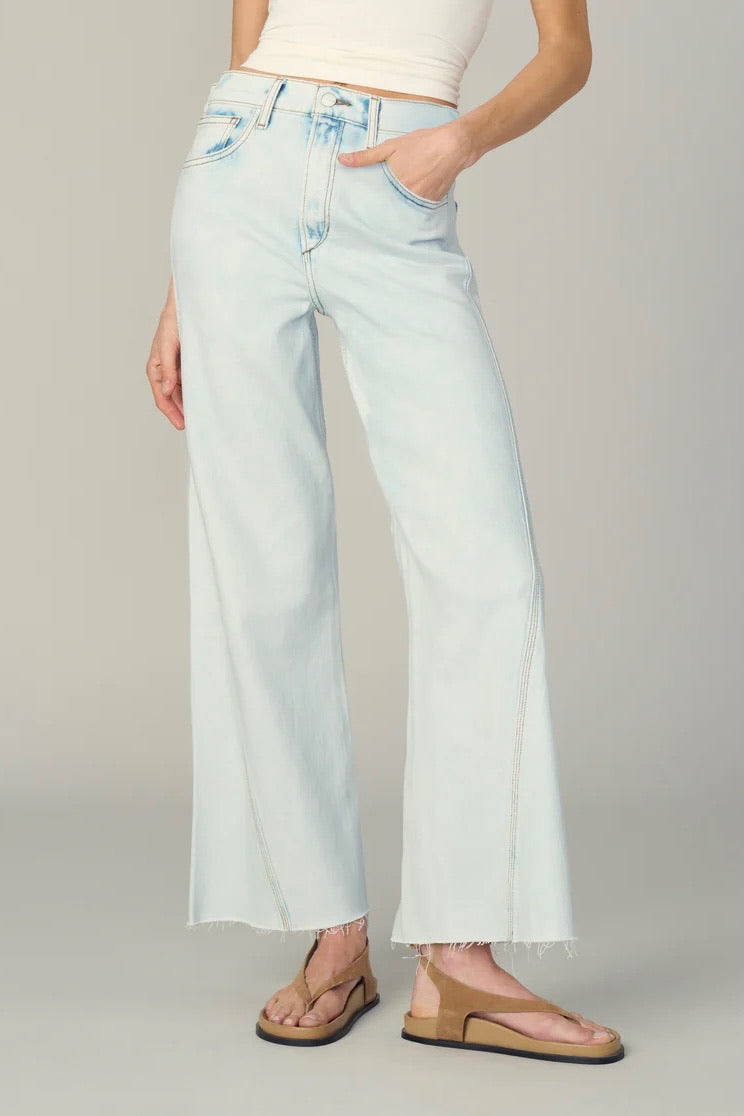 Mia Twisted Denim Reverence