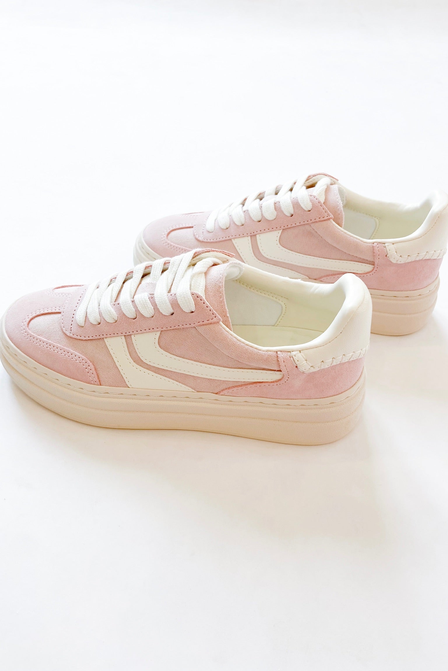 Dodge Sneaker Light Pink