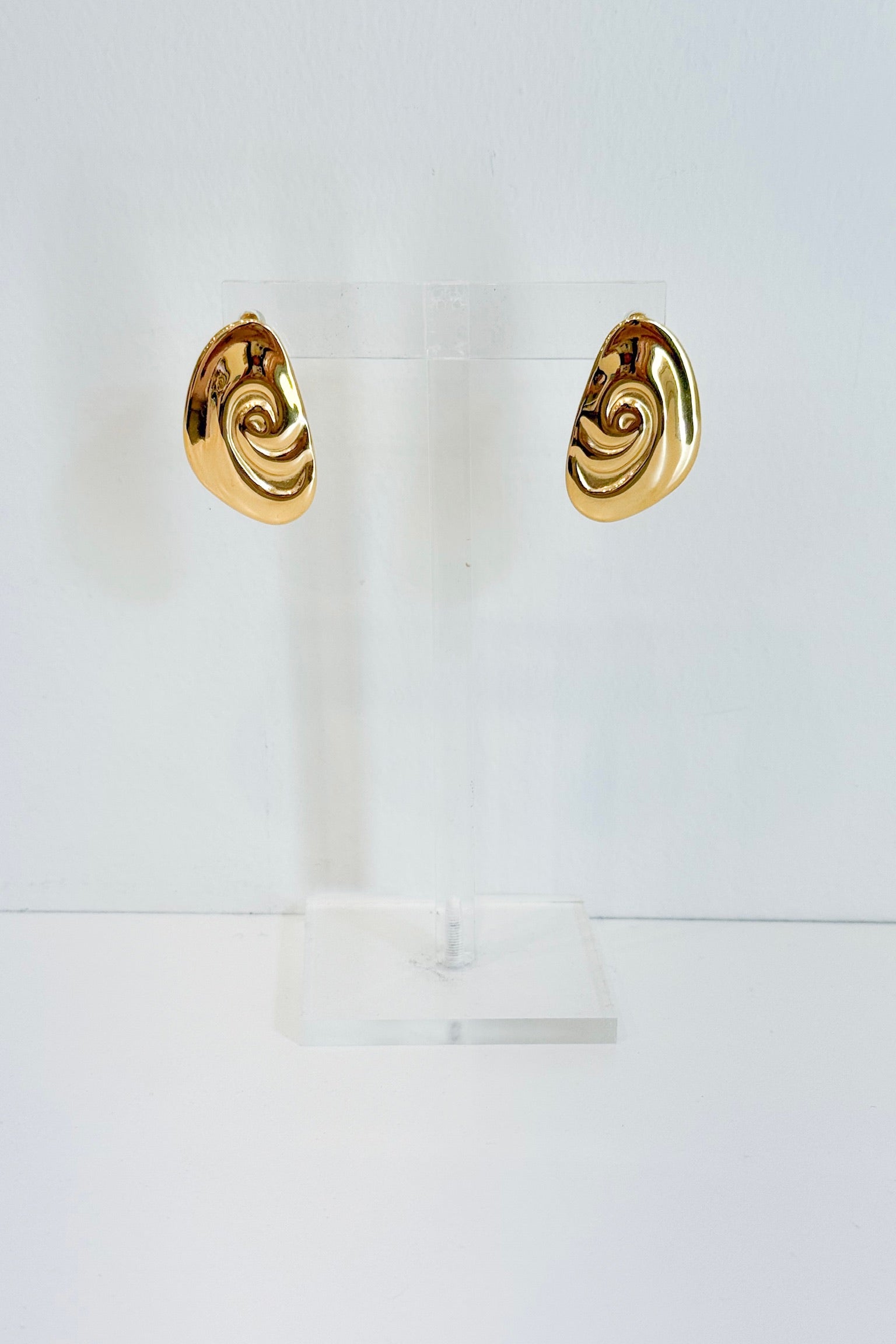 The Capri Earrings x Kaylyn
