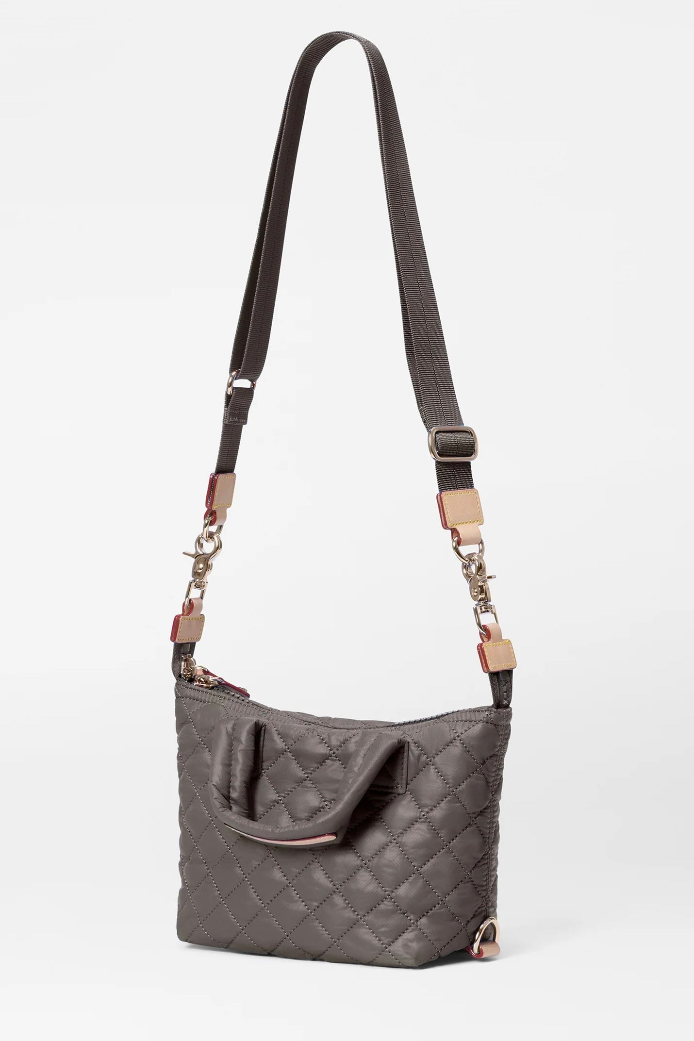 Micro Sutton Bag Magnet