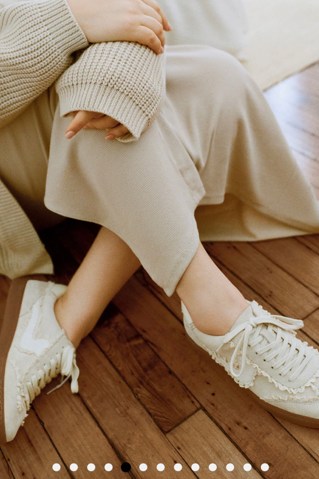 Notice Lace Sneaker