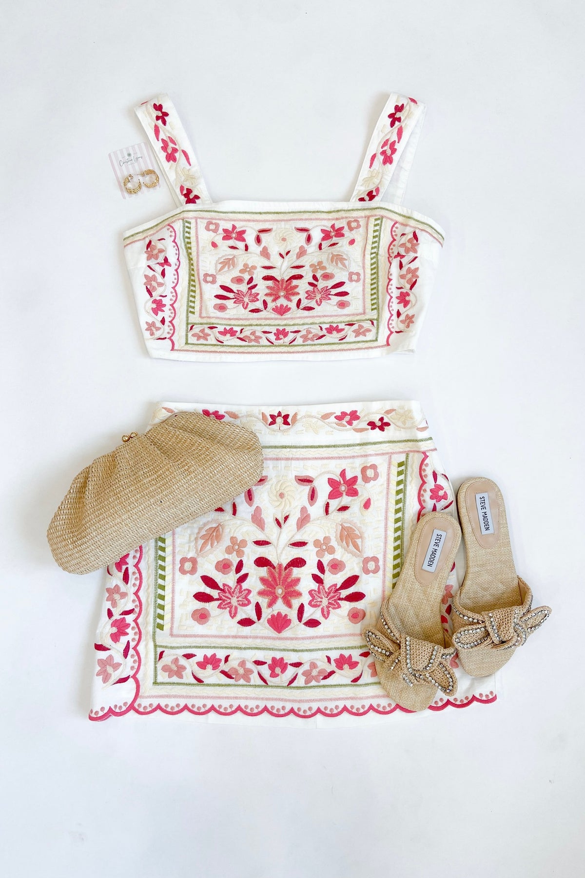 Nico Embroidered Set