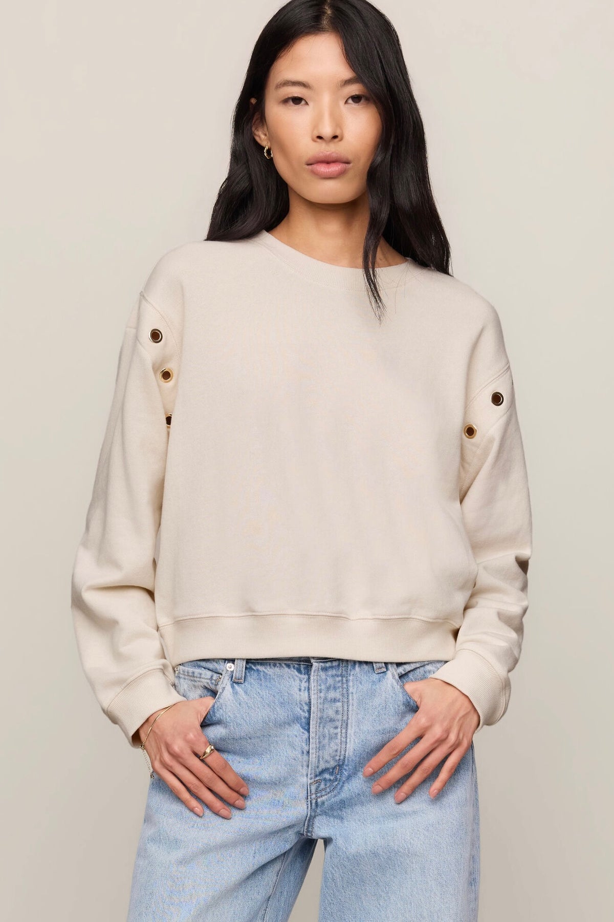 Axel Grommet Sweatshirt Sandstone