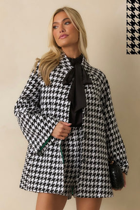 Deveraux Coat