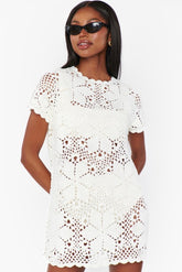 Cleo Coverup Floral Crochet
