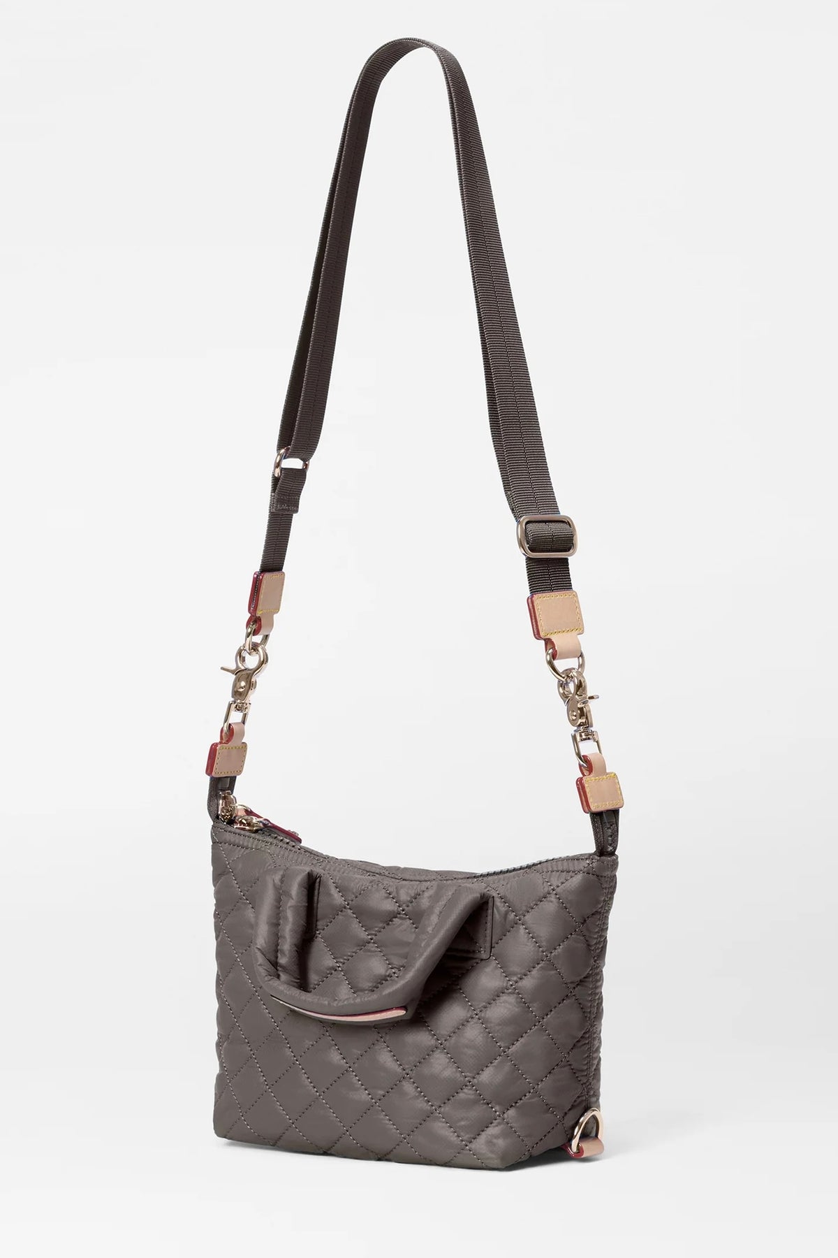 Micro Sutton Bag Magnet